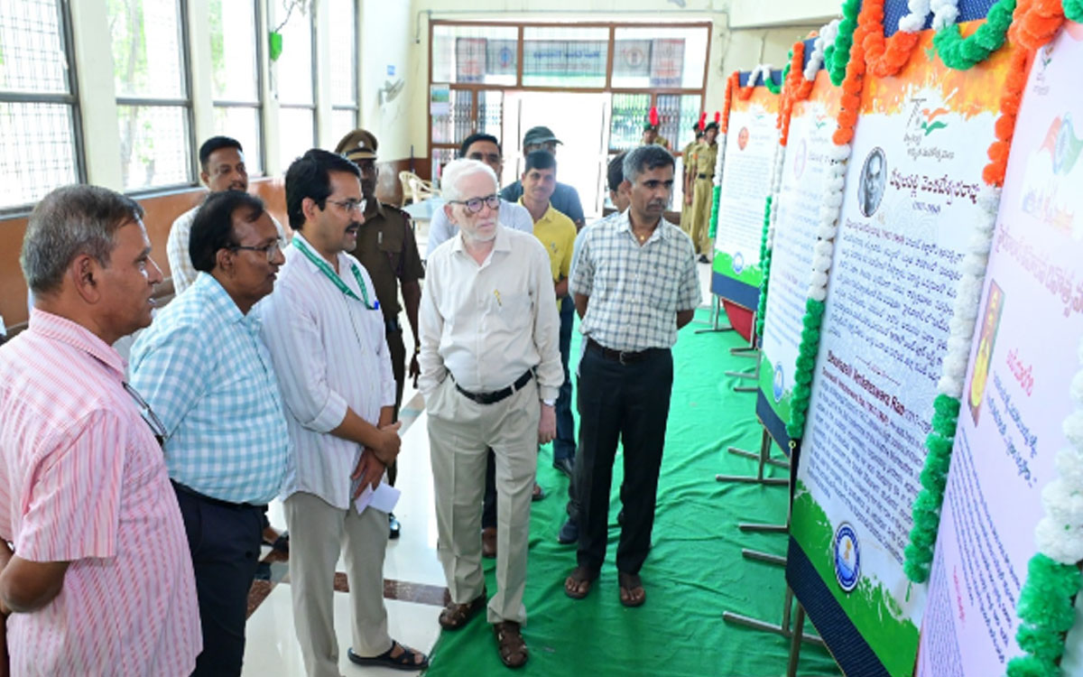 'దేశ పురోగతిలో యువత భాగస్వామ్యం కావాలి'