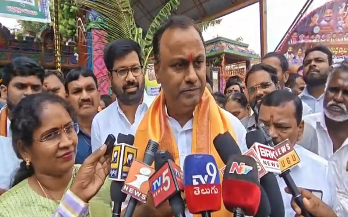 ‘తెలంగాణ ప్రభుత్వం సీమాంధ్ర పాలకుల చెప్పుచేతుల్లో ఉండొద్దు’