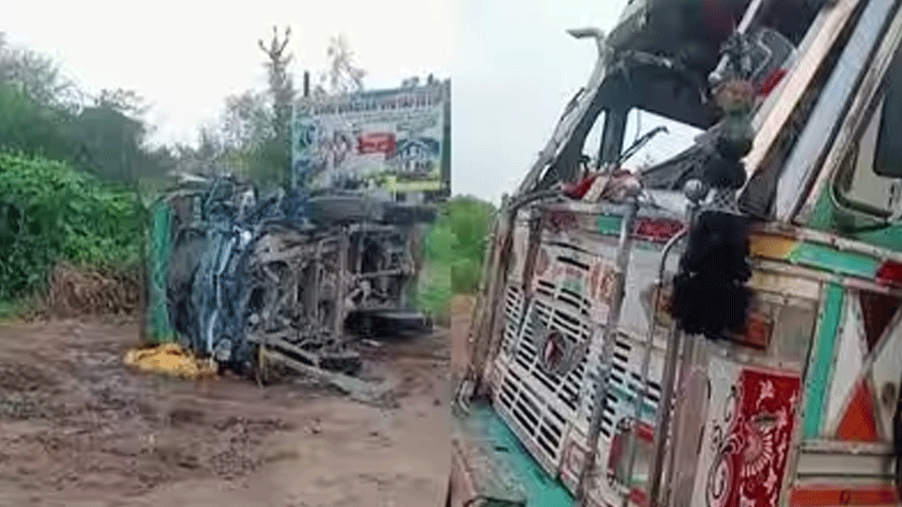 Madhya Pradesh | మధ్యప్రదేశ్‌లో ఘోర రోడ్డు ప్ర‌మాదం..8 మంది మృతి, 32 మందికి గాయాలు