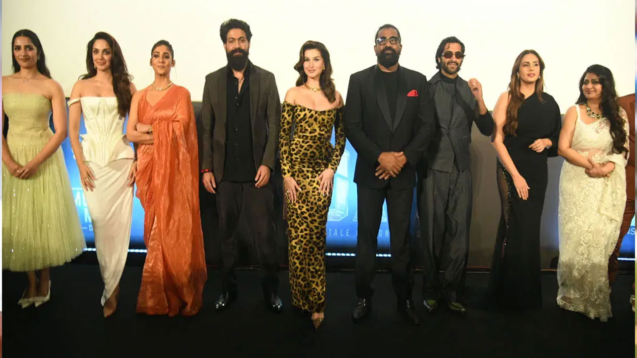 Yash | యష్ కోసం నయనతార స్పెషల్ ఎంట్రీ.. ‘టాక్సిక్’ ట్రైలర్ లాంచ్‌లో అదిరిపోయిన సర్‌ప్రైజ్!