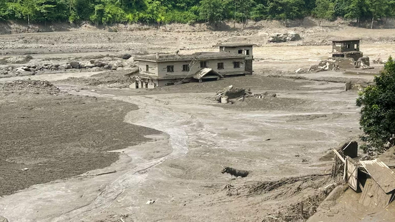 Nepal Floods: నేపాల్‌లో జ‌ల ప్ర‌ళ‌యం.. కోల్‌క‌తాకు చెందిన 32 మంది మిస్సింగ్‌