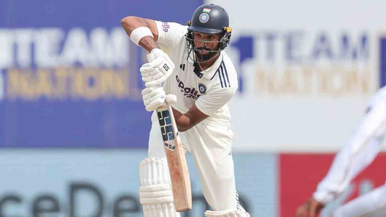 IND vs SL | ద్విశతకం చేజార్చుకున్న పడిక్కల్‌.. నాలుగొందలకు చేరువైన భారత్‌..!