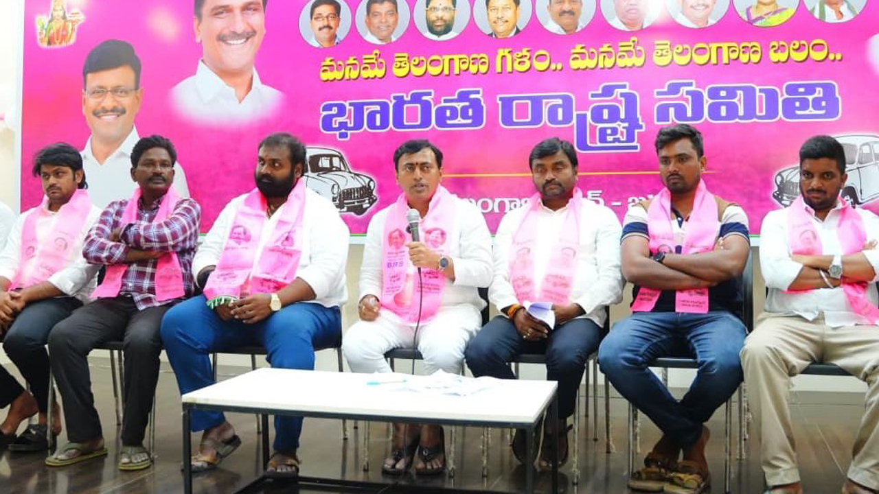 నిరుద్యోగుల ఆగ్రహంతో కాంగ్రెస్‌ పతనం ఖాయం