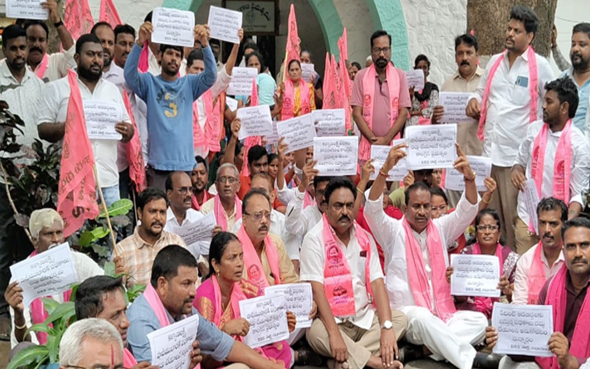 ‘కల్యాణ‌లక్ష్మి, షాదీ ముబారక్ పథకాలను రద్దు చేయొద్దు’