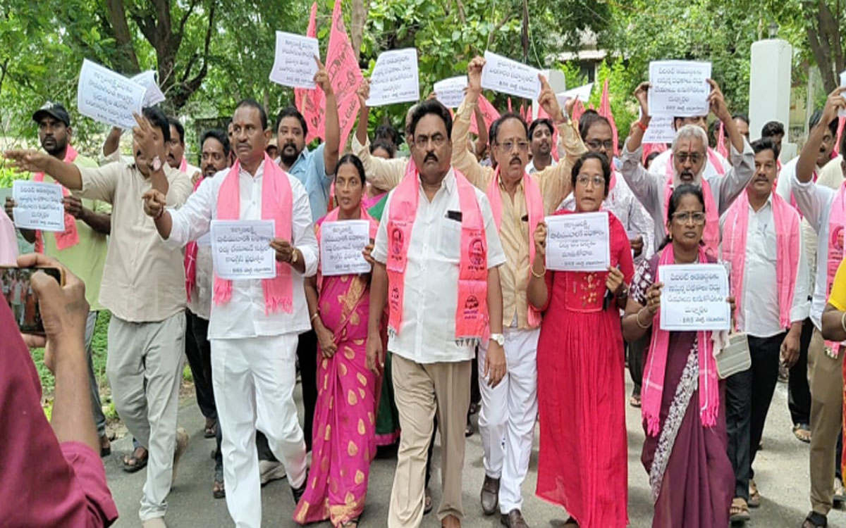 'కల్యాణ‌లక్ష్మి, షాదీ ముబారక్ పథకాలను రద్దు చేయొద్దు'
