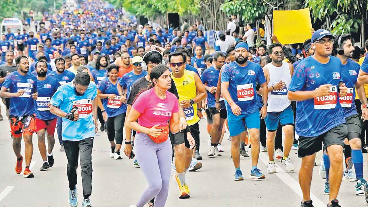 పరుగుల పండుగ.. హైదరాబాద్‌ మారథాన్‌