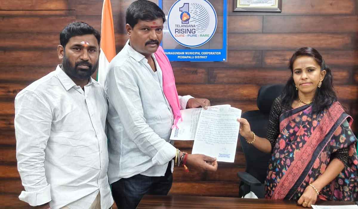 Godavarikhani | కాగితాలు కాదు… కౌన్సిల్ మీటింగ్‌కు రావాలి.. రామగుండం బీఆర్‌ఎస్‌ మున్సిపల్‌ ఫ్లోర్‌ లీడర్‌ మేకల సమ్మయ్య