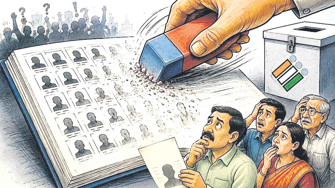 ఎస్‌ఐఆర్‌తో 2.98 లక్షల ఓట్ల కట్‌
