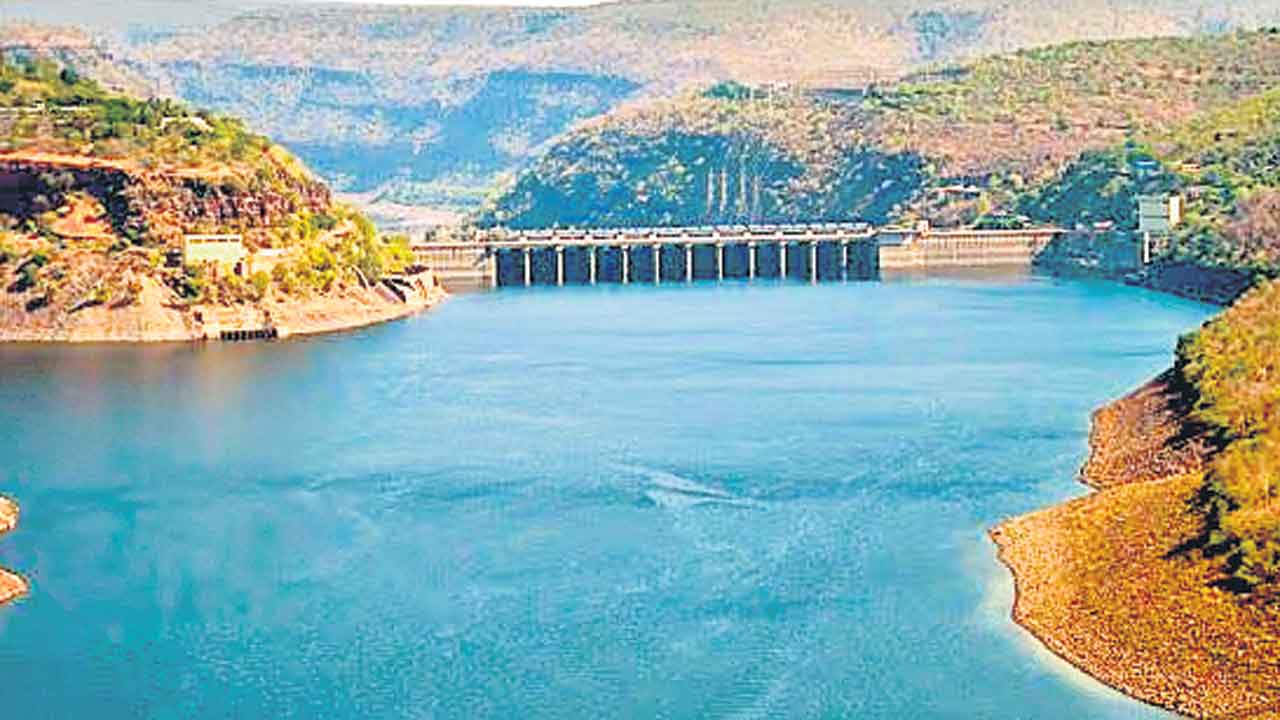 తెలంగాణకు కృష్ణా నీళ్లు 30 శాతం చాలు!