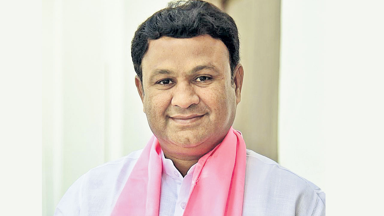 హరీశ్‌రావు అరెస్ట్‌ అప్రజాస్వామికం