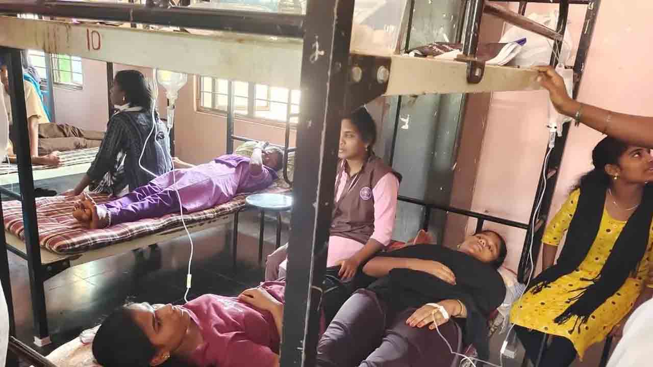 గురుకులంలో 25 మందికి అస్వస్థత