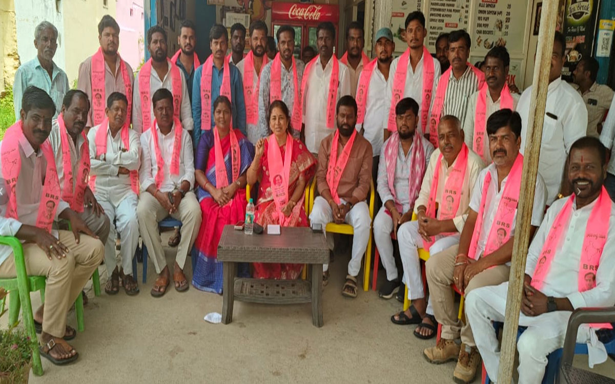 ‘గంధమల్ల భూ నిర్వాసితుల‌కు ప‌రిహారం అందించి ప‌నులు ప్రారంభించాలి’