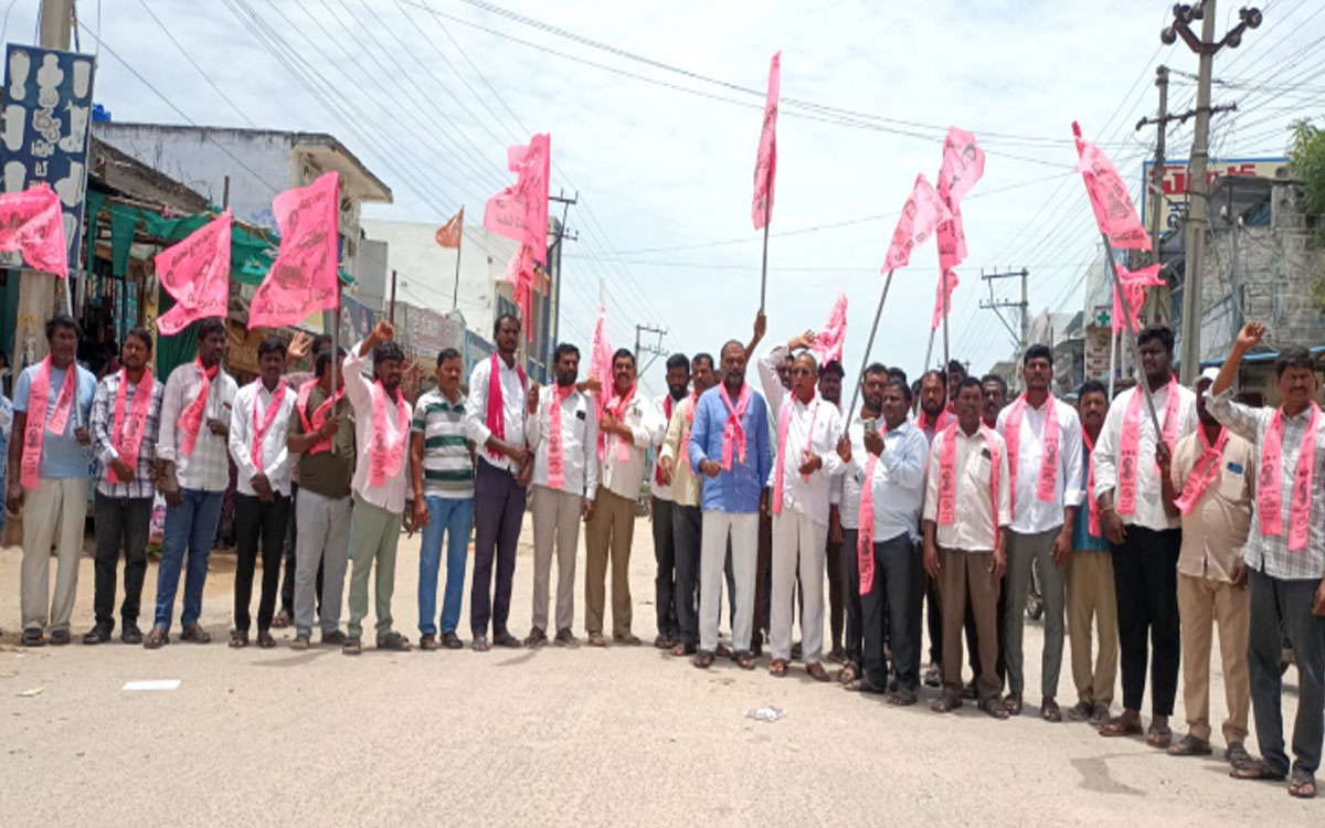 ‘దళిత డిక్లరేషన్‌ను వెంటనే అమలు చేయాలి’