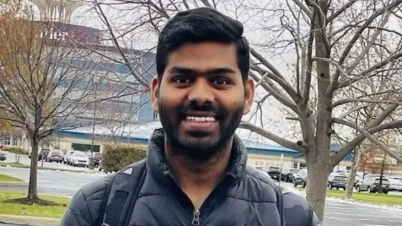 అమెరికాలో అగ్ని ప్రమాదం.. చికిత్స పొందుతూ హన్మకొండ జిల్లా విద్యార్థి మృతి