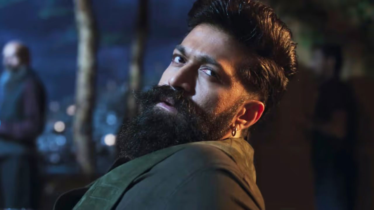 Yash | ఆ అభిమాని అంత్యక్రియలకు యశ్ ఎందుకు వెళ్లలేదు .. స్టార్ హీరో షాకింగ్ సమాధానం!