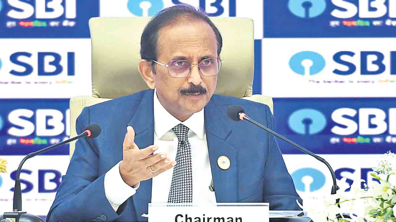 ఎస్బీఐలో 12 వేల నియామకాలు