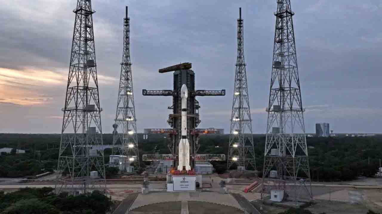 ఇస్రో ప్రై ‘వేటు’?