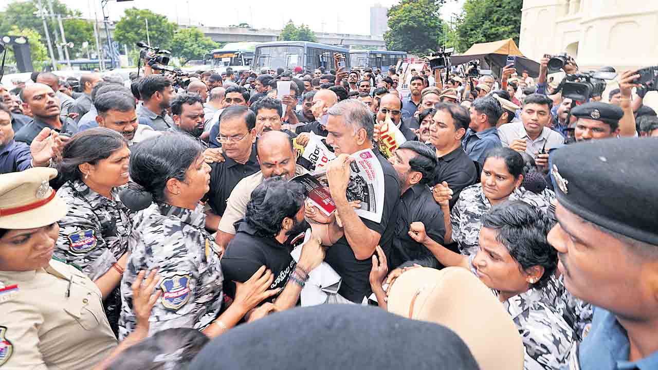 జంబలకిడి పంబ.. సీఎం కొత్త సినిమా!