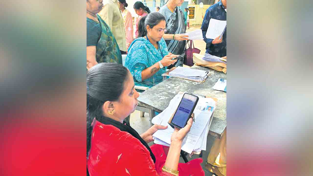 సవాల్‌గా సర్‌.. అవగాహన రాహిత్యంతో అవస్థలు