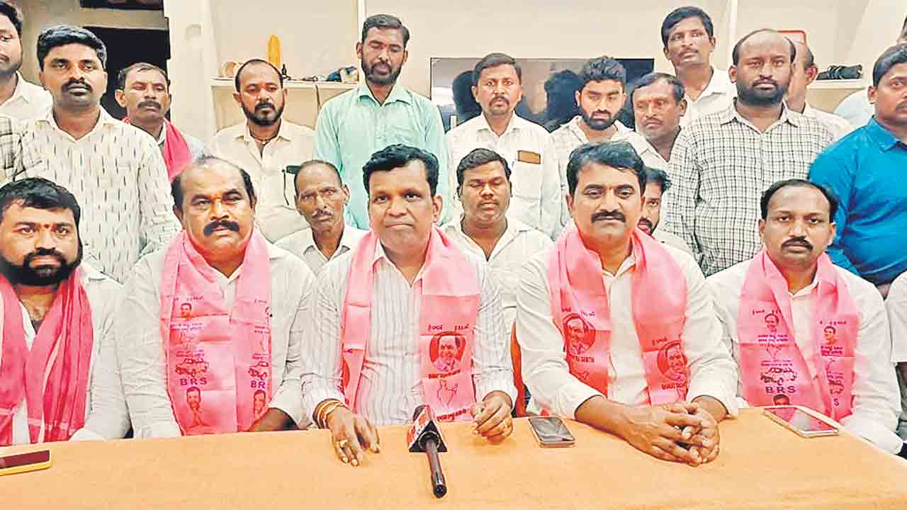 రేవంత్‌.. శిఖండి రాజకీయాలు మానుకో!