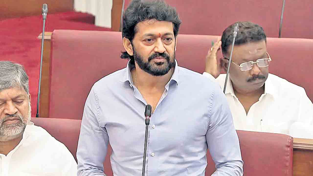 పారిశ్రామికవేత్తలకు బెదిరింపులు!