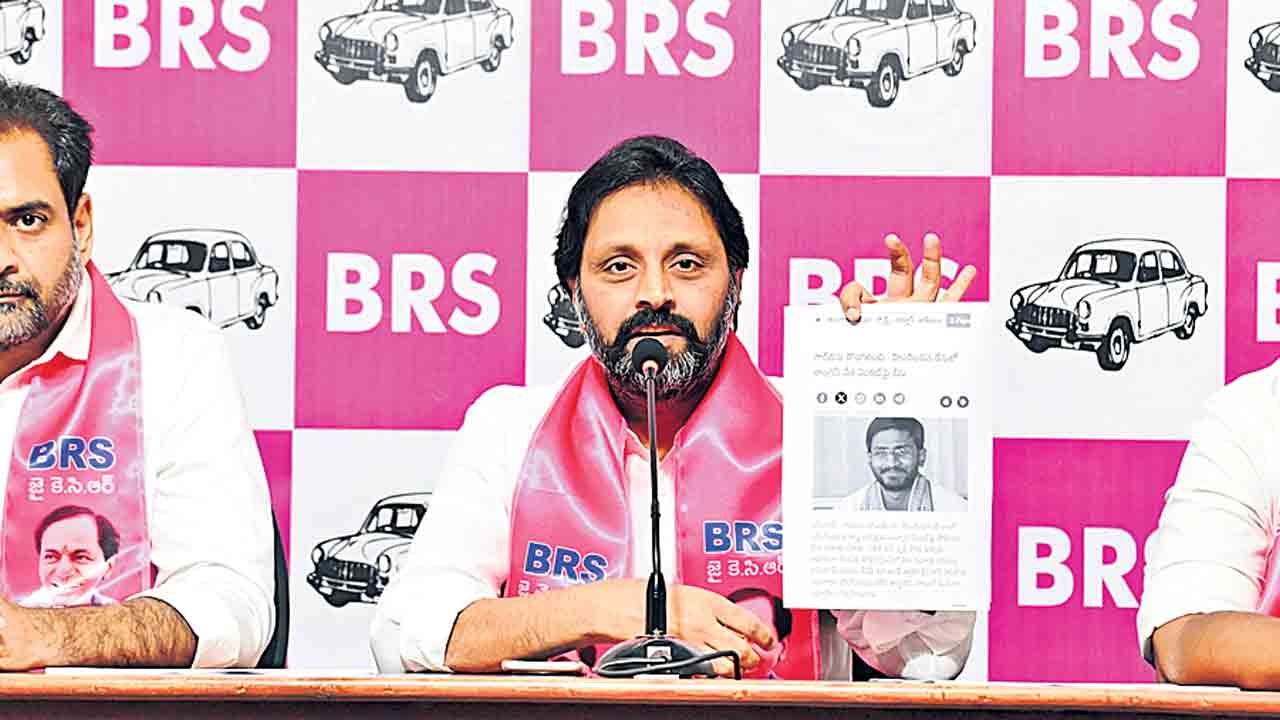 అకారణంగా ఎమ్మెల్యేల సస్పెన్షన్‌