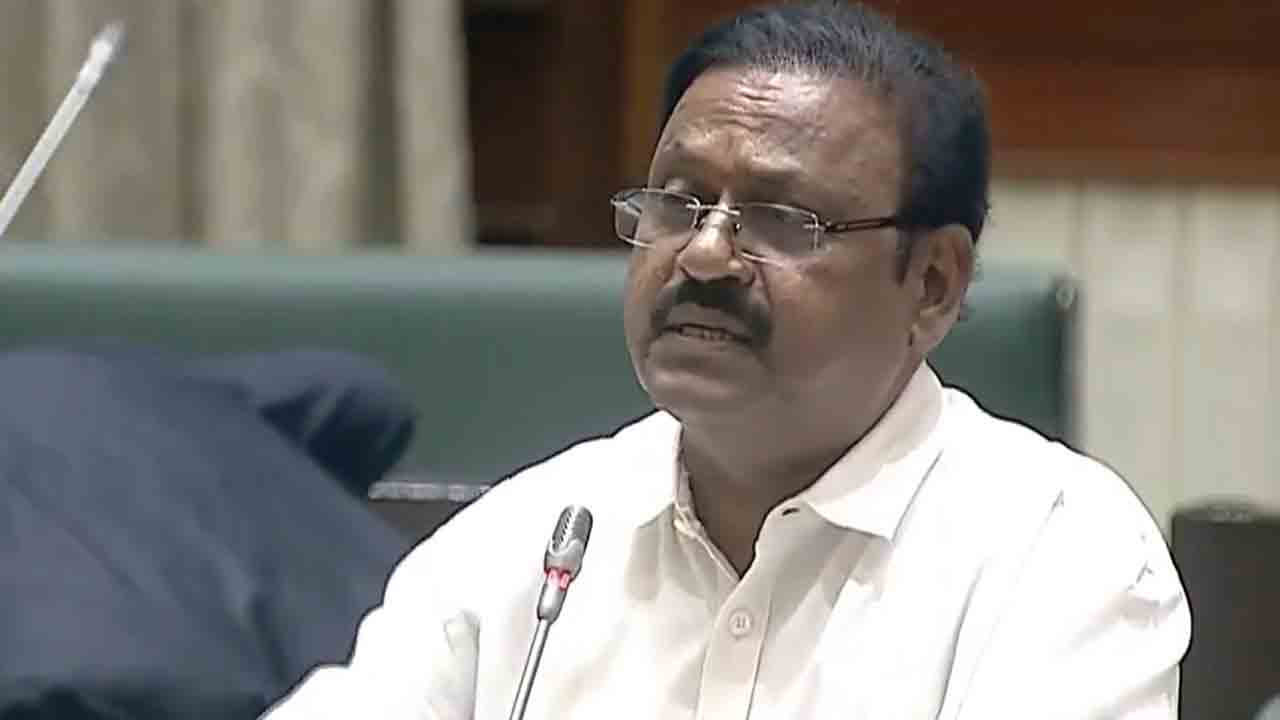 అసెంబ్లీ సాక్షిగా సీఎం పేరు మర్చిపోయిన ఎమ్మెల్యే