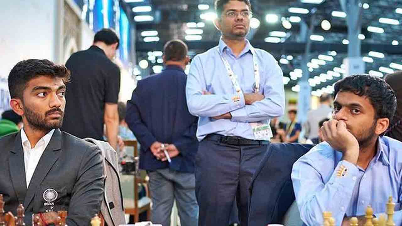 అబ్బాయిల జైత్రయాత్ర.. అమ్మాయిలకు బ్రేక్‌