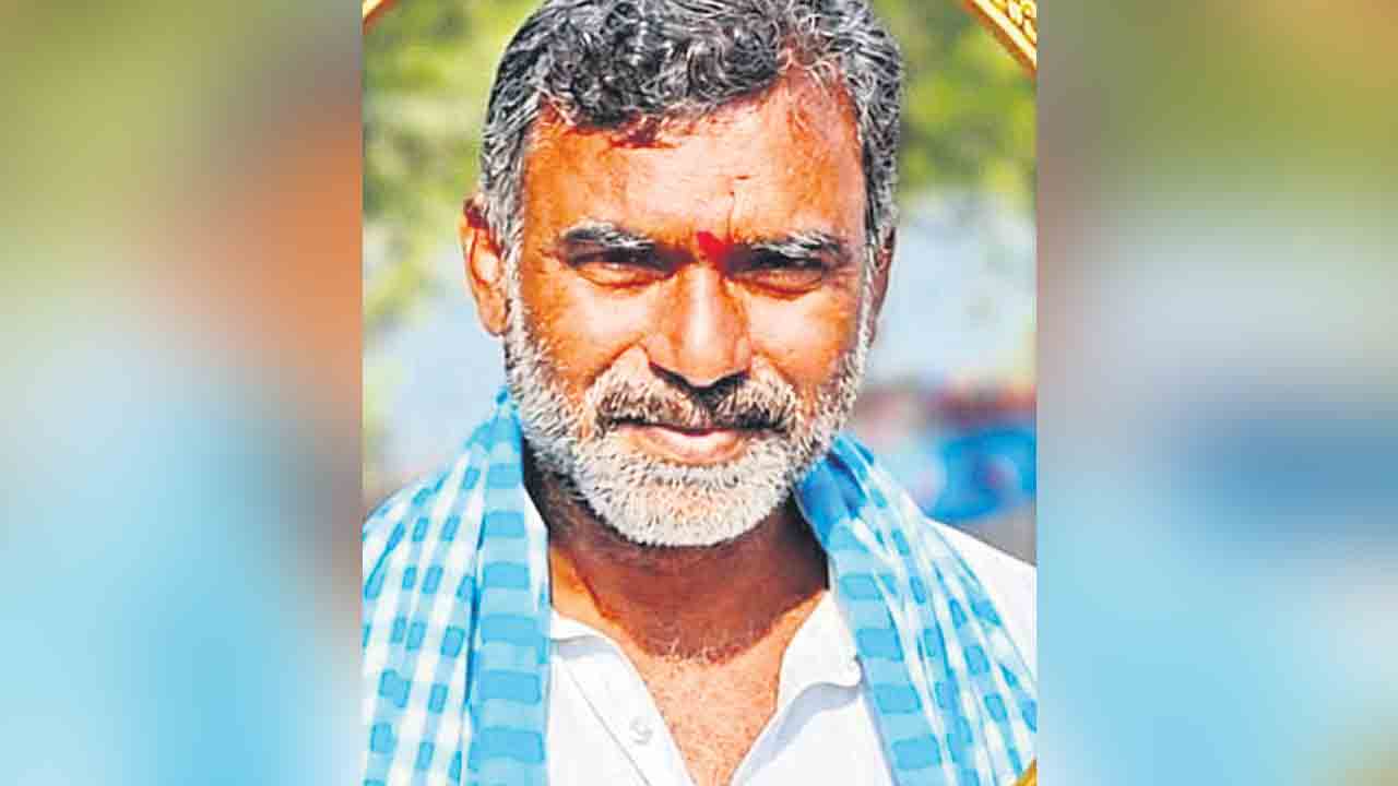 పాముకాటుతో రైతు మృతి