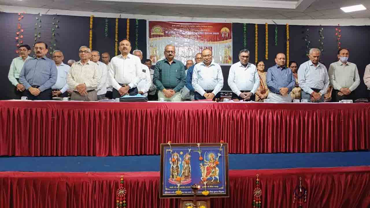 3వ బిడ్డను కంటే రూ.50,000 బహుమతి