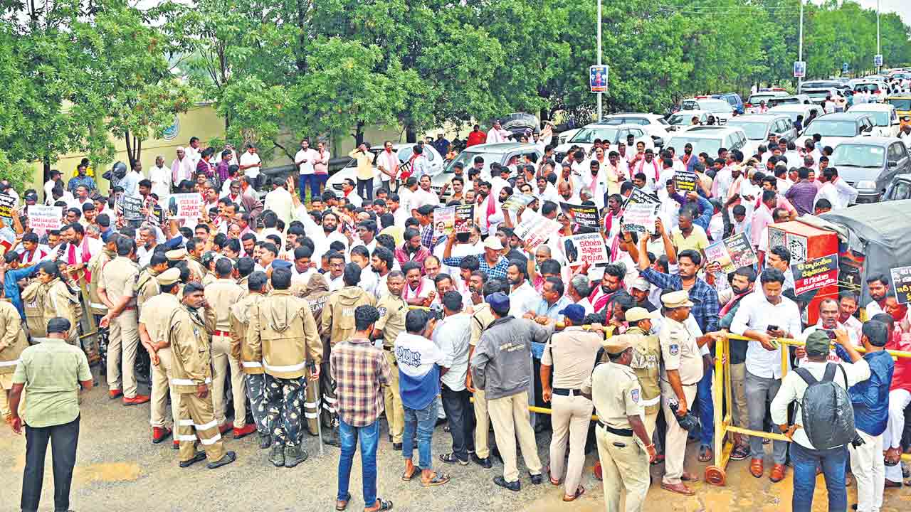 కోతల కాంగ్రెస్‌ సర్కార్‌పై కదం తొక్కిన గులాబీ దళం.. బీఆర్‌ఎస్‌ కరెంట్‌ ఫైట్‌