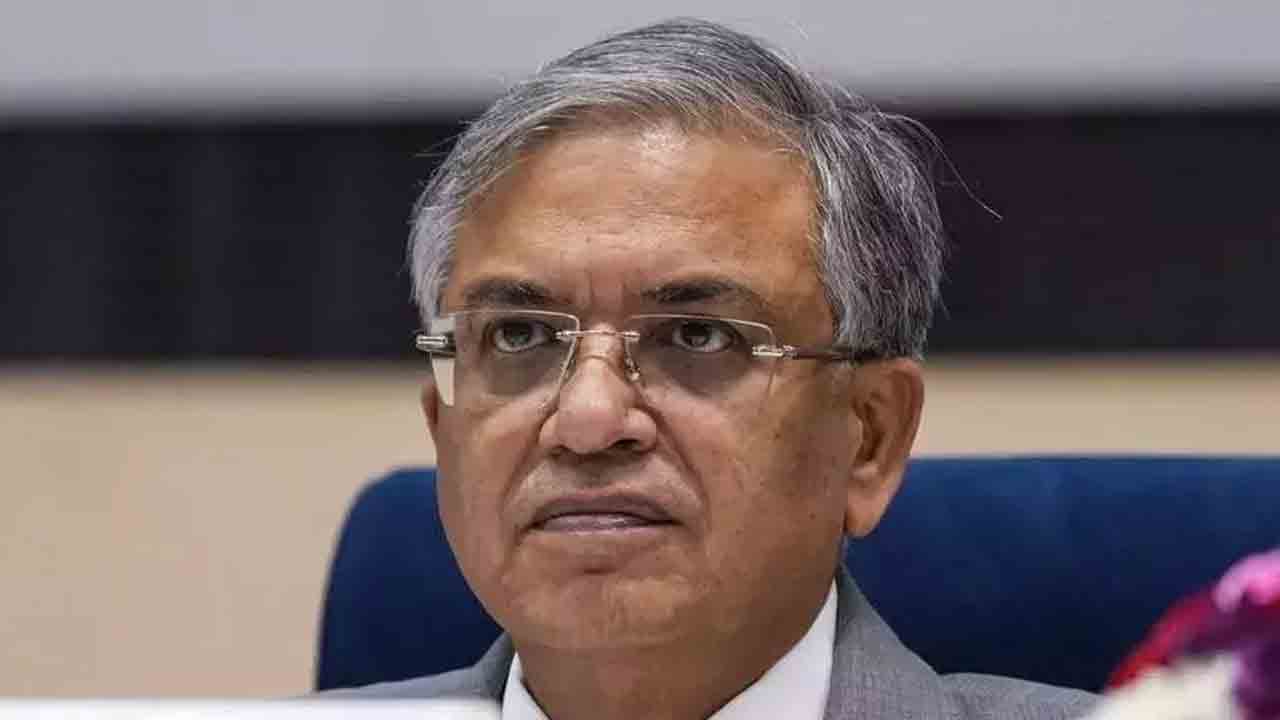 ‘సర్‌’ వివాదంపై జ్ఞానేశ్‌ స్పష్టత ఇవ్వాలి