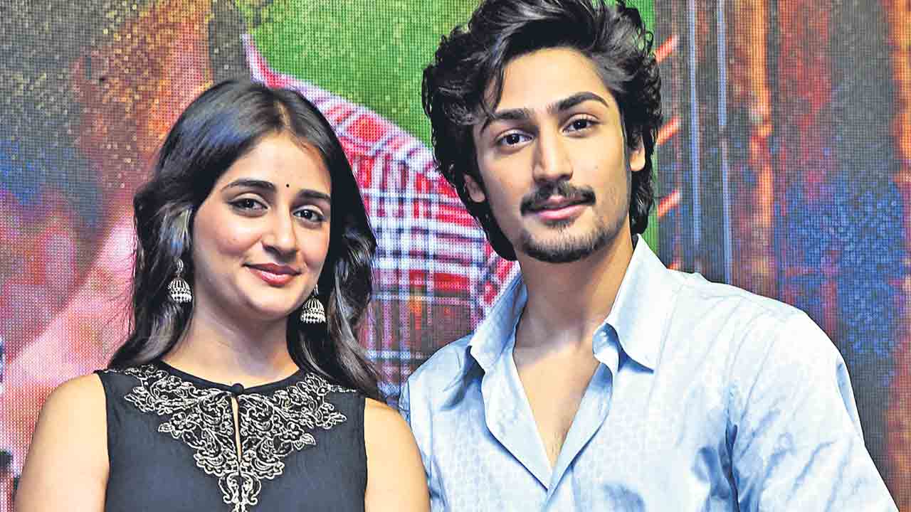ఆసక్తికరంగా ‘అనకాపల్లి’