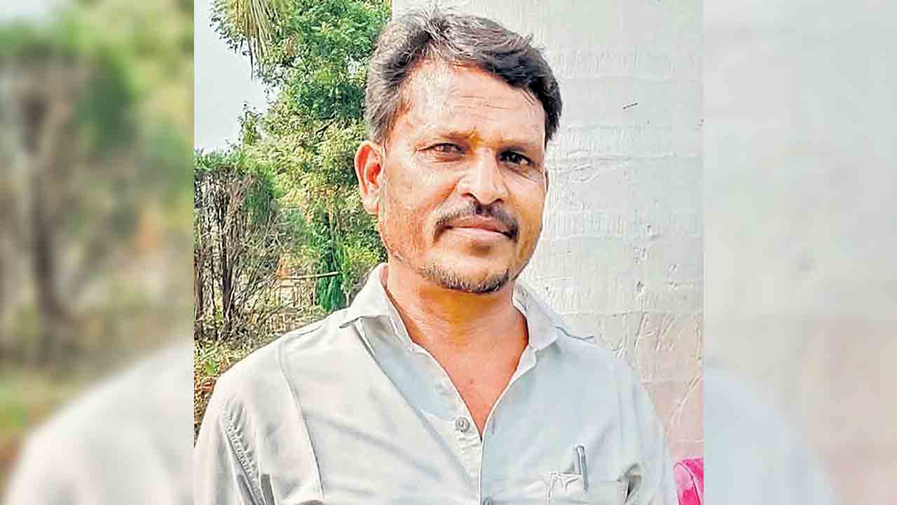 విద్యుత్‌ షాక్‌తో ఆర్టిజన్‌ మృతి