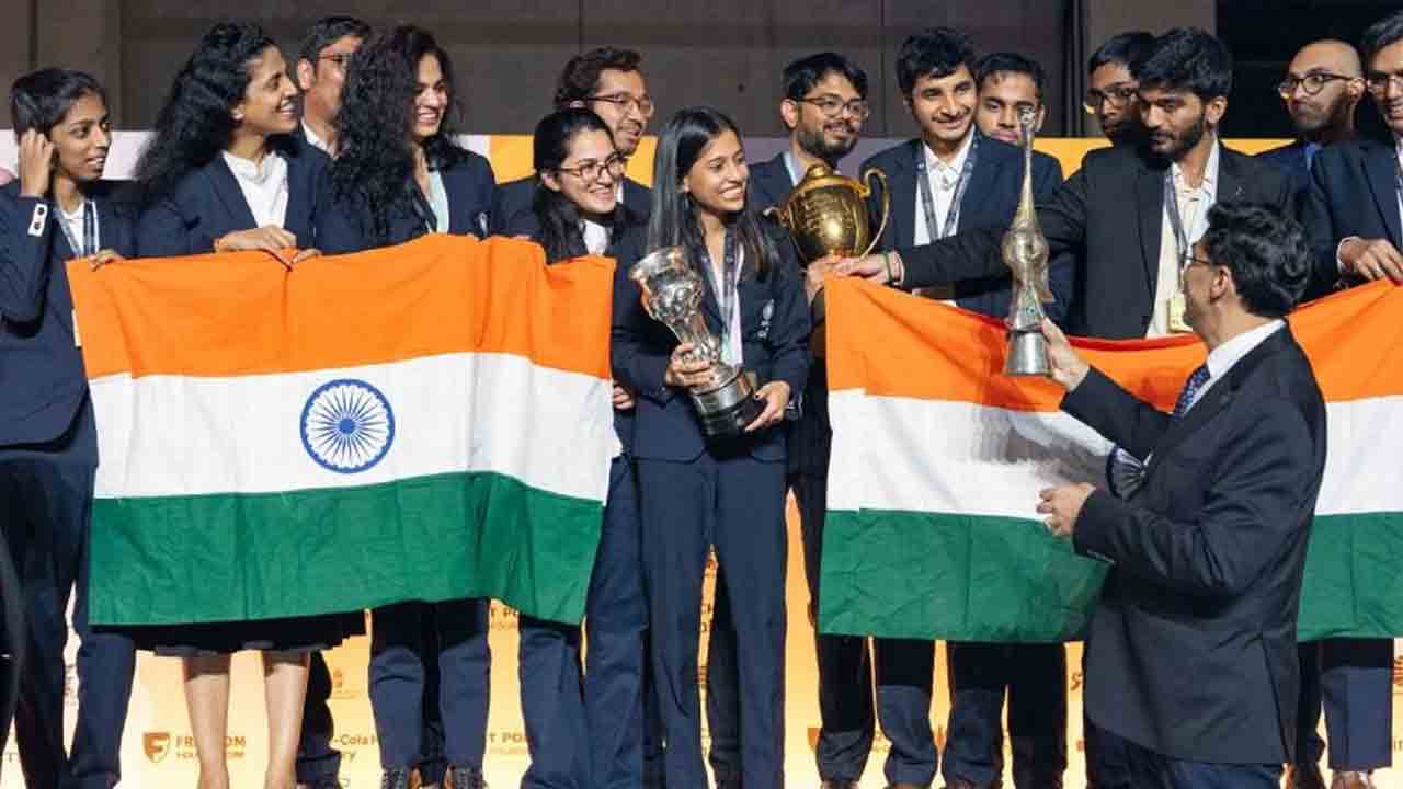 భారత జట్ల బోణీ