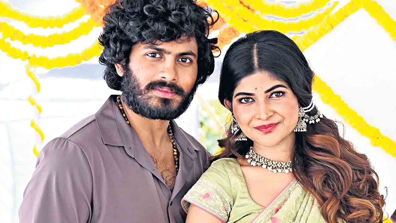 బస్తీ కుర్రాడి ప్రేమకథ