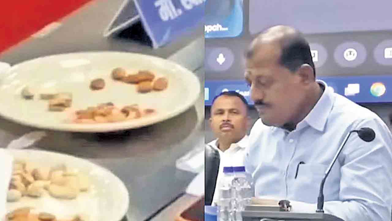 డ్రైఫ్రూట్స్‌ తింటూ కరువు పరిస్థితులపై సమీక్ష..