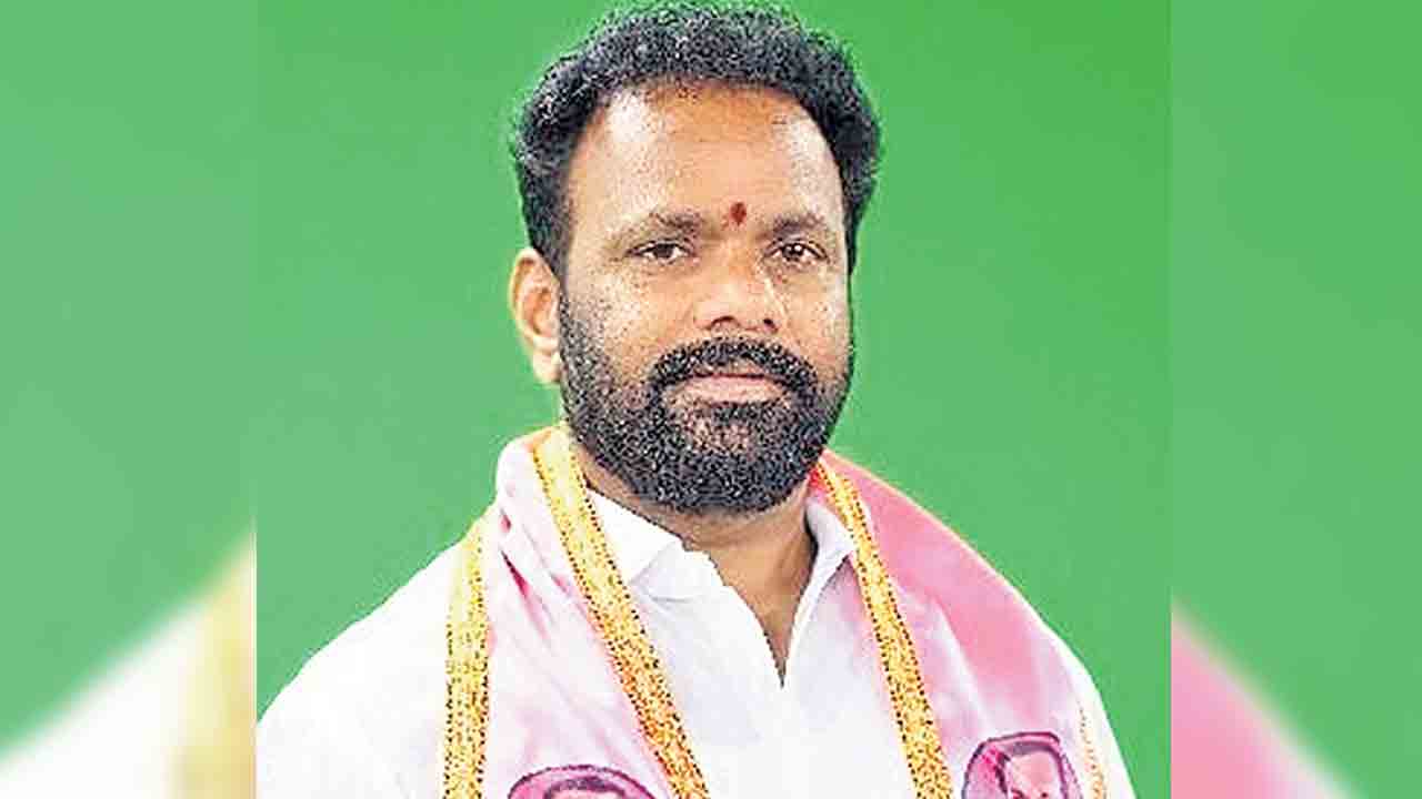 రాష్ట్రంలో నయా భూ దోపిడీ