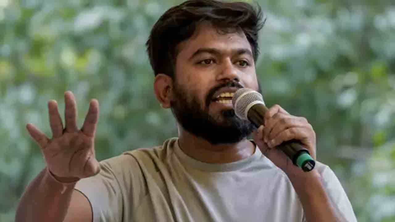 ముఖ్యమంత్రిగారాజీనామా చేస్తున్నా ఎంపీ సర్కార్‌పై దీప్కే వ్యంగ్యాస్త్రం