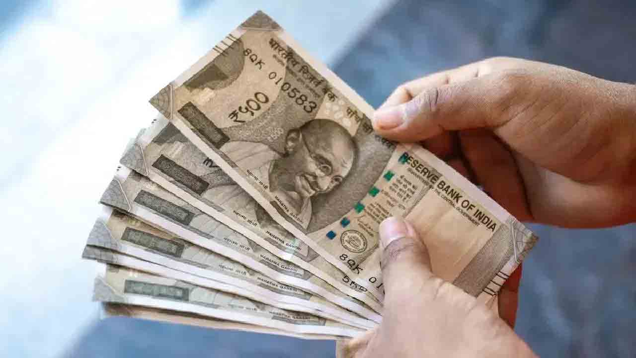 ప్రాక్టికల్స్‌లో పాస్‌ చేయాలంటే 2 లక్షలు