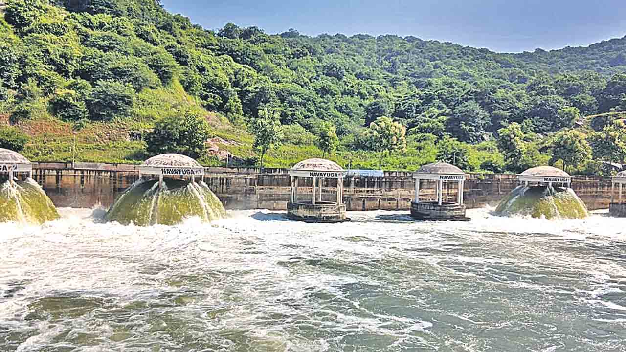 కాళేశ్వరం లింక్‌-2లో కొనసాగుతున్న ఎత్తిపోతలు