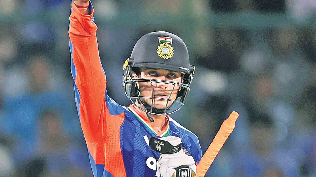 అఫ్గాన్‌పై అభిషేక్‌ విధ్వంసం