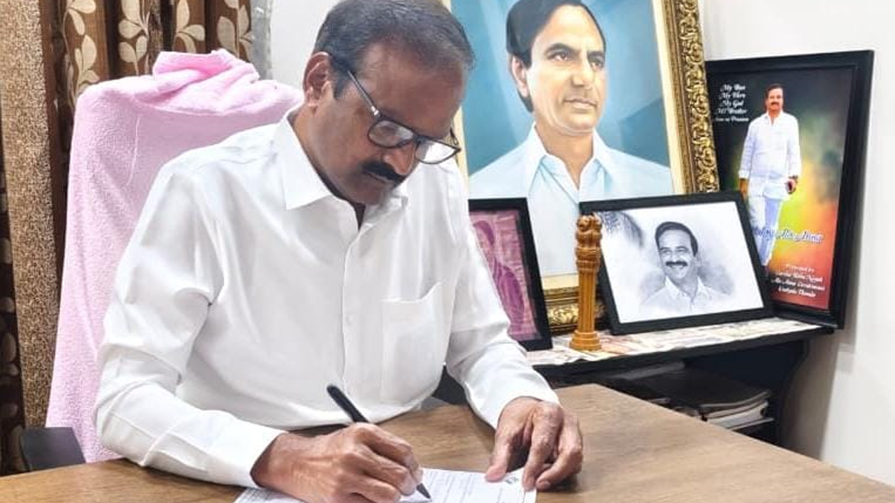 పట్టభద్రులంతా ఎమ్మెల్సీ ఓటరుగా నమోదు చేసుకోవాలి.. ఆల వెంకటేశ్వర్‌రెడ్డి పిలుపు
