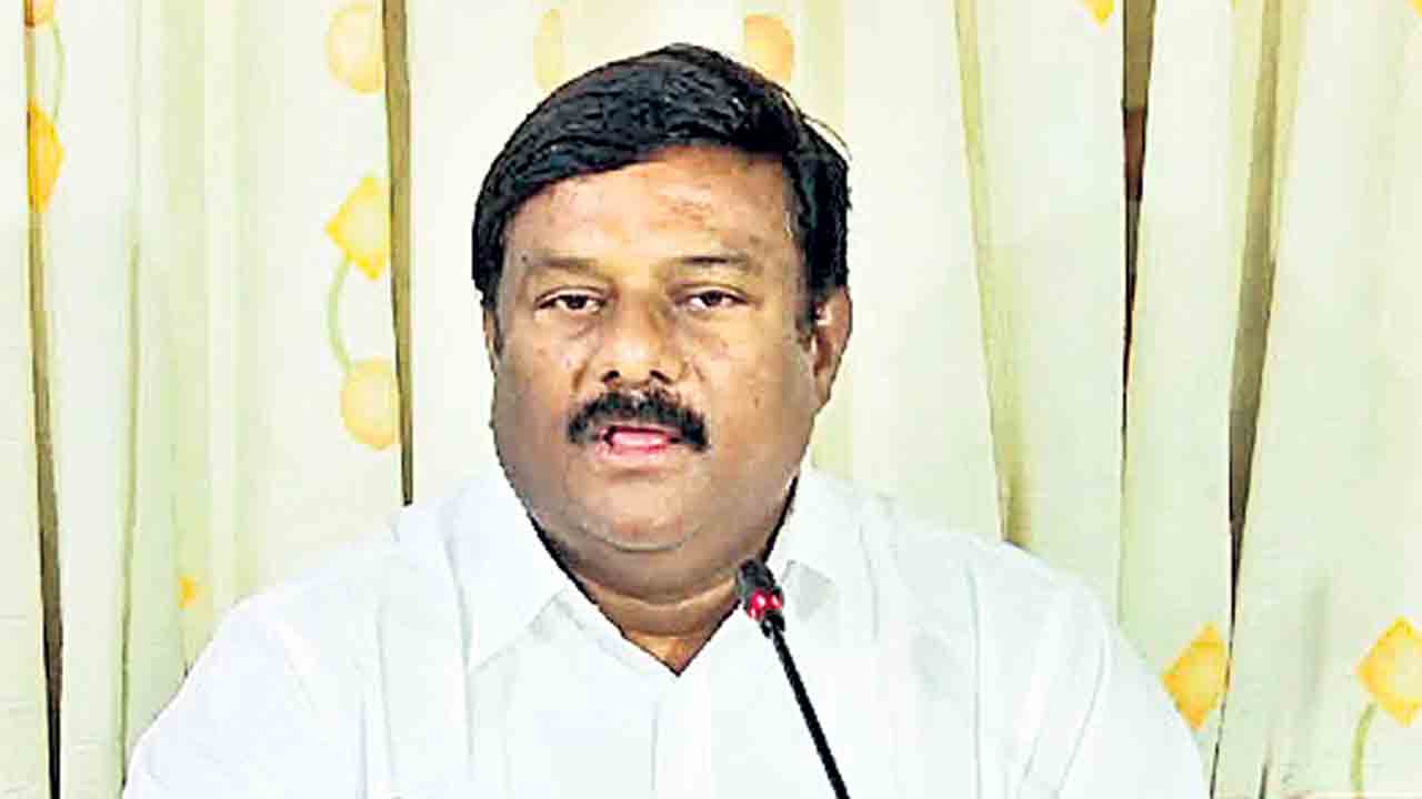 రాజ్యాంగ విజయం.. ఏలేటి మహేశ్వర్‌రెడ్డి