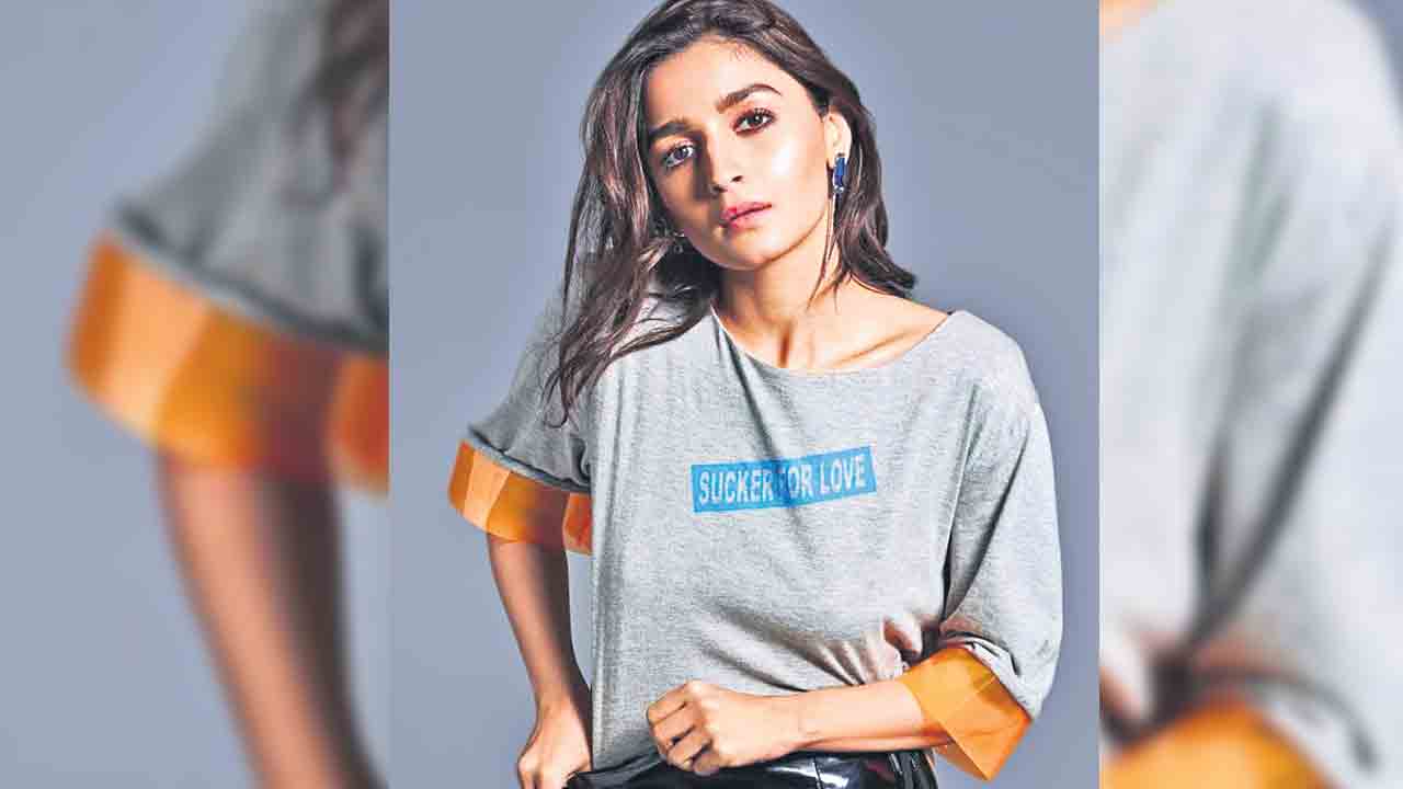 నిజమే అనుకుని ఏడ్చేదాన్ని..