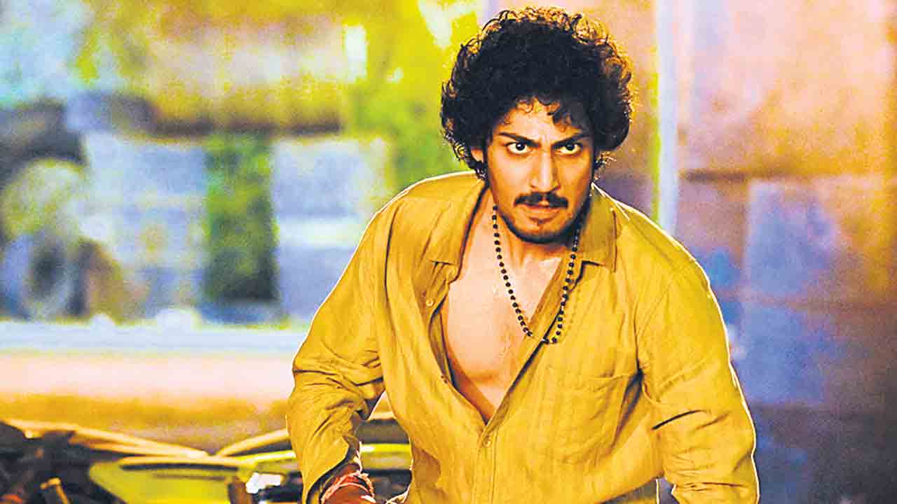 యథార్థ ఘటనల నేపథ్యంలో