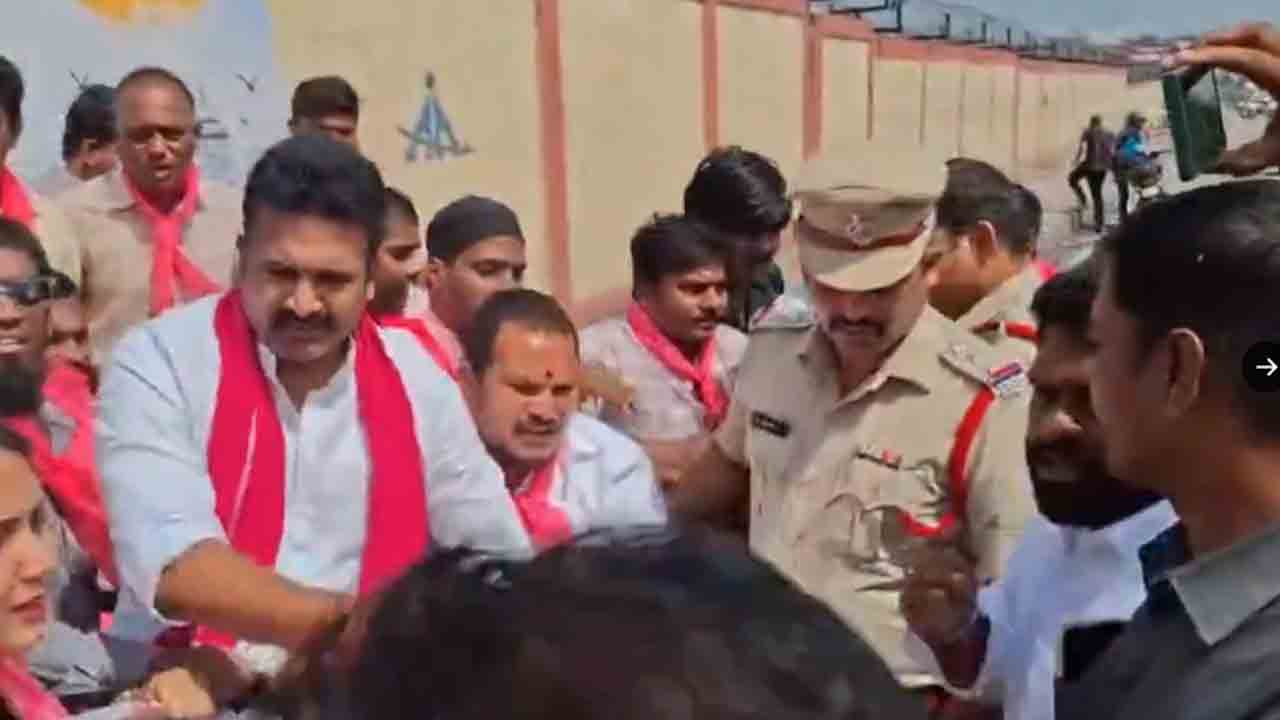 BRS Party | మేడ్చల్‌ మల్కాజిగిరి జిల్లాలో బీఆర్‌ఎస్‌ నిరసన కార్యక్రమం.. వీడియో