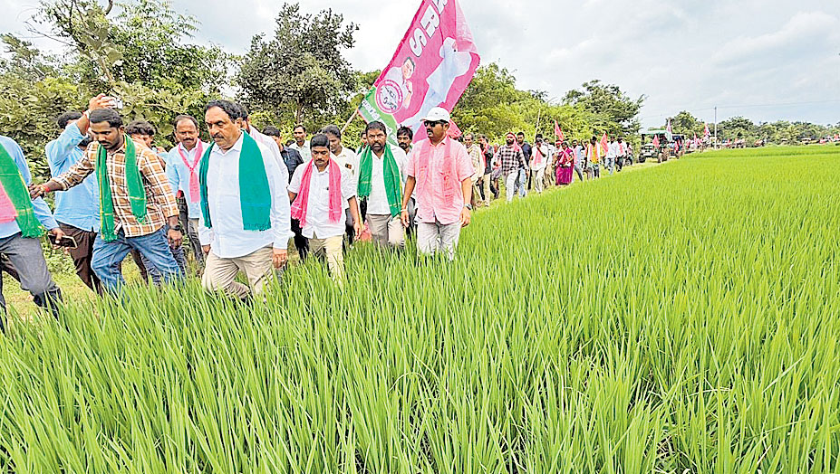 రైతు కోసం బీఆర్‌ఎస్‌ రణగర్జన