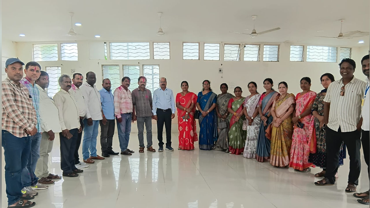 Association Elections | ప్రశాంతంగా కేయూ పార్ట్‌టైం లెక్చరర్స్​‍ అసోసియేషన్‌ ఎన్నికలు