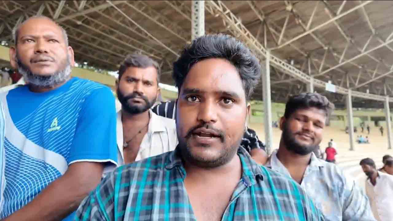 GHMC Labourer | పందులు కూడా ముట్టుకోవు.. మేం ఆకలికి తట్టుకోలేక తిన్నం : జీహెచ్‌ఎంసీ కార్మికుడు